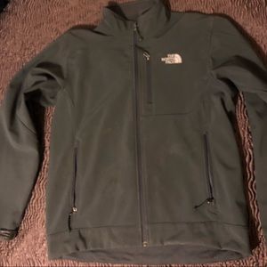 The Northface Men's Softshell Jacket